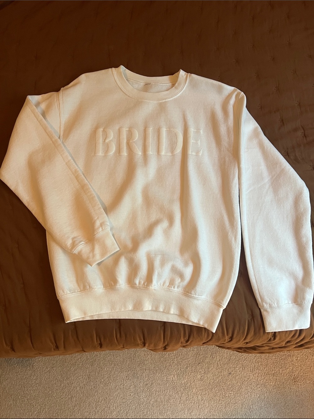 White 'BRIDE' Embroidered Crewneck Sweatshirt - Women